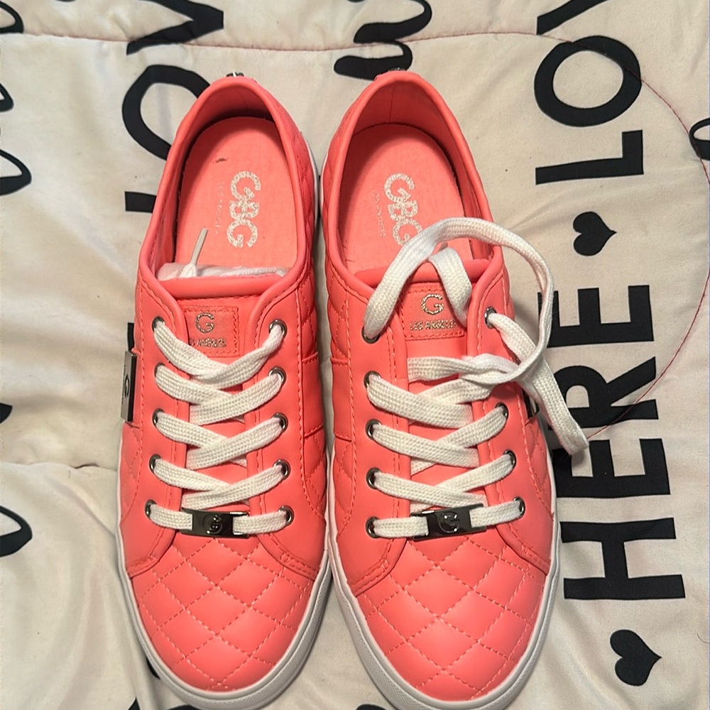 Pink shoes